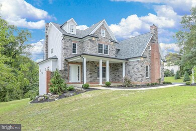 15 Westwind Dr, Lemoyne, PA 17043 - photo 2