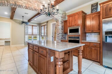 6-web-or-mls-102 Creek Bend-5