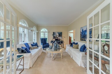 455 Le Provence Cir, Naperville, IL 60540 - photo 3