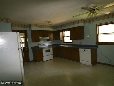 997 Tasker Rd, Stephens City, VA 22655 - photo 7