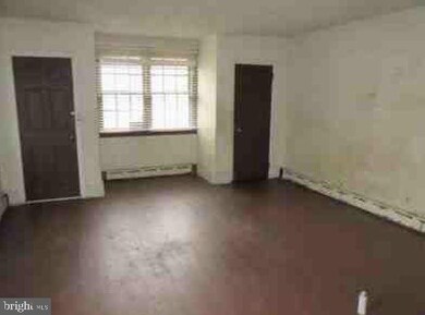 252 E Penn St, Norristown, PA 19401 - photo 6