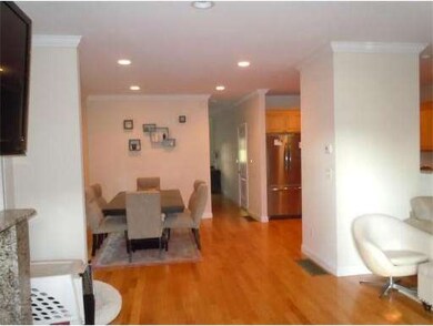24 Lake St unit 2, Wakefield, MA 01880 - photo 3