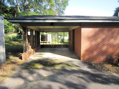 Carport