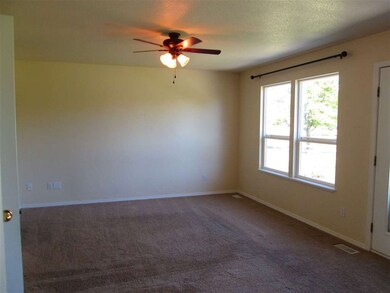 822 W Oakmont Ave, Nampa, ID 83686 - photo 7