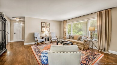 Wonderfully spacious living room with large window