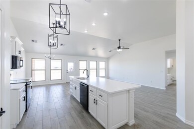 20254 E 1080 Rd, Elk City, OK 73644 - photo 4