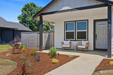 702 Roundtree Blvd, Winlock, WA 98596 - photo 3