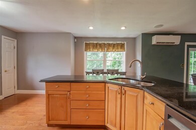 153 Merrimack St, Hooksett, NH 03106 - photo 7