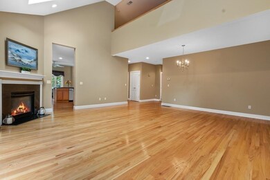 545 Newburyport Turnpike unit 22, Rowley, MA 01969 - photo 6