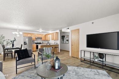 4000 Mckenzie Dr SE unit 9, Mandan, ND 58554 - photo 2