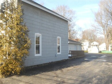 711 E Green St, Marshall, MI 49068 - photo 5
