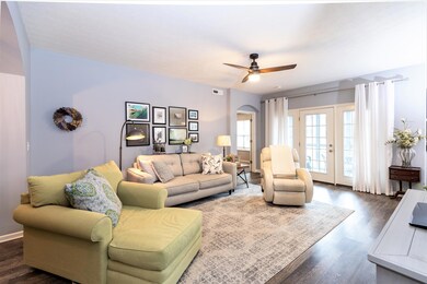 6039BLUESTONEWAY-5