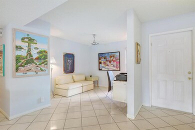 foyer & den (3rd BR) with closet