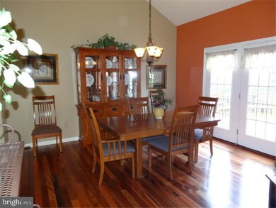 2113 Bressler Dr, Reading, PA 19610 - photo 3