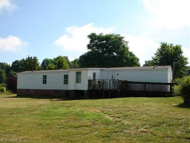 4627 Buffalo Ford Rd, Asheboro, NC 27205 - photo 4