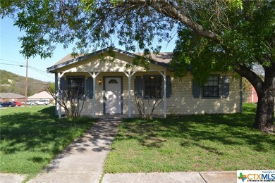 901 Hackberry St, Copperas Cove, TX 76522 - photo 2