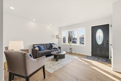 621 Larwill St, Crestline, OH 44827 - photo 6