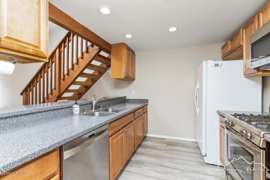 8130 Woodgreen Cir, Anchorage, AK 99518 - photo 6