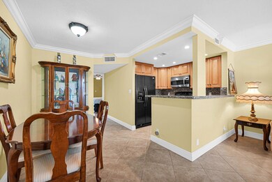 9121 Sunrise Lakes Blvd unit 106, Sunrise, FL 33322 - photo 5