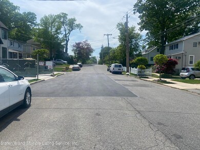 317 Dewey Ave, Staten Island, NY 10308 - photo 3