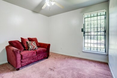 4511 Bayou Vista Dr, Houston, TX 77091 - photo 7