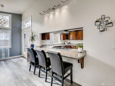 11637 NE 112th St, Kirkland, WA 98033 - photo 4