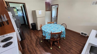 2102 Franklin Ave, Lexington, MO 64067 - photo 7