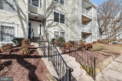 12209 Eagles Nest Ct unit H, Germantown, MD 20874 - photo 2