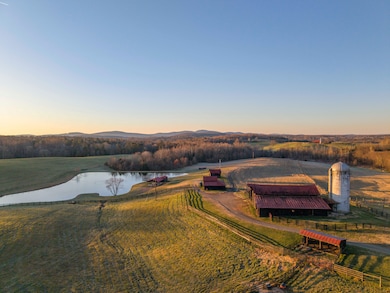 2427 S Blue Ridge Turnpike, Barboursville, VA 22923 - photo 3