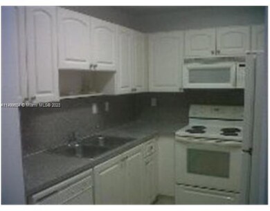 753 SW 107th Ave unit 2312, Pembroke Pines, FL 33025 - photo 6