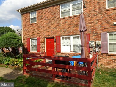 9746 Hagel Cir unit E, Lorton, VA 22079 - photo 5