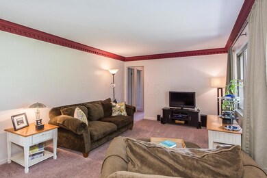 3387 Clime Rd, Columbus, OH 43223 - photo 4