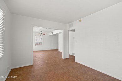 3712 N Los Altos Ave, Tucson, AZ 85705 - photo 5