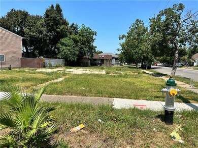 4521 Stephen Girard Ave, New Orleans, LA 70126 - photo 3