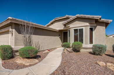 2082 E La Costa Drive Chandler AZ - Web