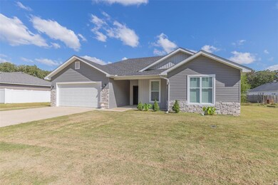 5934 Melissa Ln, Poplar Bluff, MO 63901 - photo 2