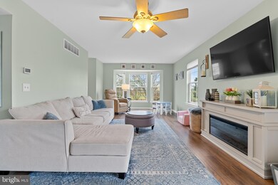 368 Kempton Ct, Souderton, PA 18964 - photo 4