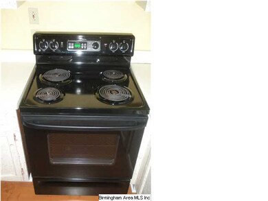 Updated appliances in the kitchen--nice looking st