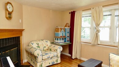 14 Idaho St, Mattapan, MA 02126 - photo 5