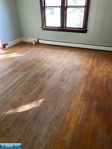 417 N 2nd Ave, Virginia, MN 55792 - photo 4