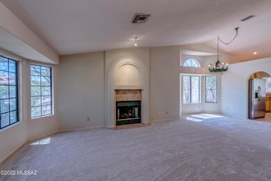 11701 N Dragoon Springs Dr__057