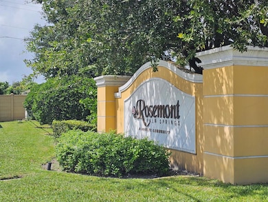 3545 Forest Hill Blvd unit 15, West Palm Beach, FL 33406 - photo 2