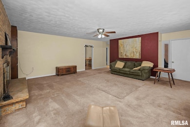 2701 47th St, Moline, IL 61265 - photo 6