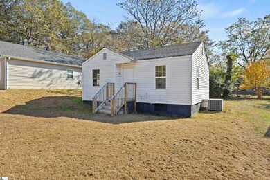 20 Bomar St, Inman, SC 29349 - photo 2