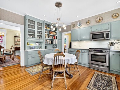 32 Donizetti St, Wellesley, MA 02482 - photo 4