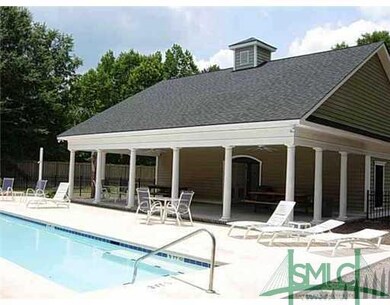 Swimming Pool/Hot Tub/Sauna.