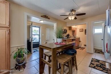 25 Pomona St, Kingston, PA 18704 - photo 4