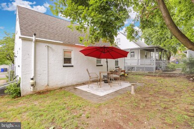 392 State St, Pottstown, PA 19464 - photo 5