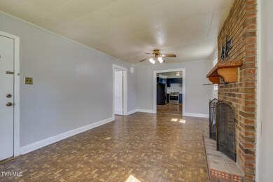 1804 E Unaka Ave, Johnson City, TN 37601 - photo 6