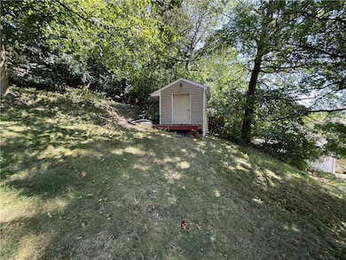 108 Greydon Ave, Mc Kees Rocks, PA 15136 - photo 5